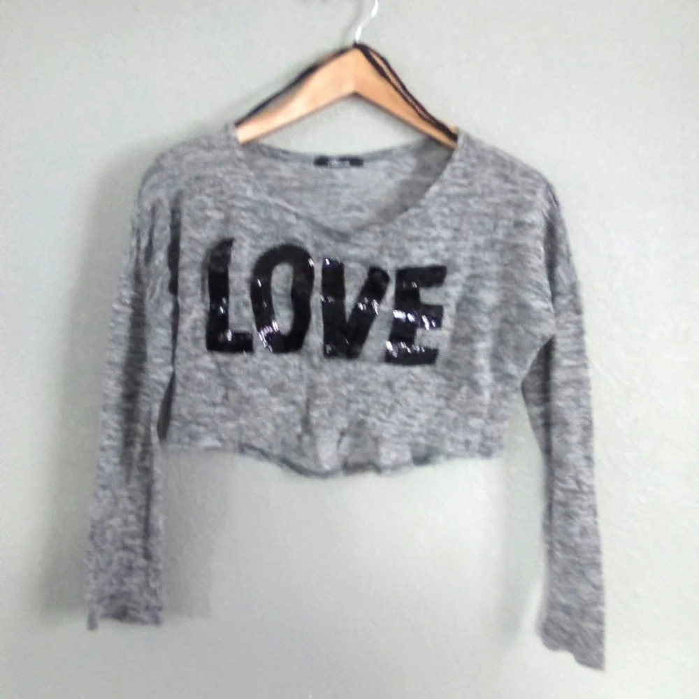 Bloom crop top size small ( bag Z )